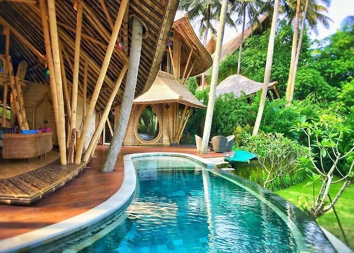 Villa Harmony House, Bamboo House With Pool View Bringkit